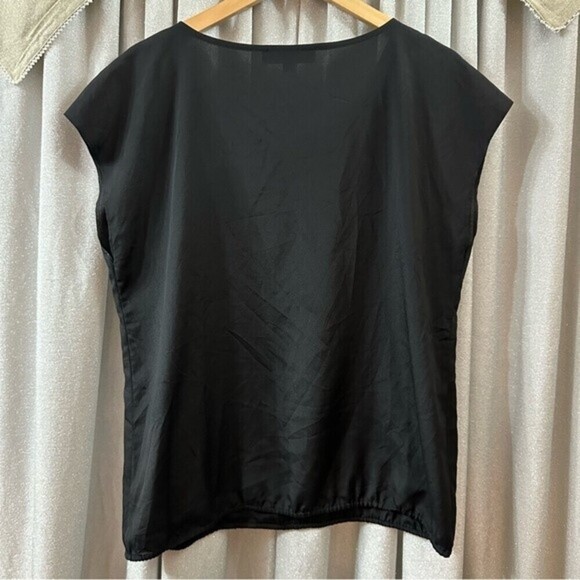 Anne Taylor Loft Black Sleeveless Blouse Sz Large - Picture 5 of 8